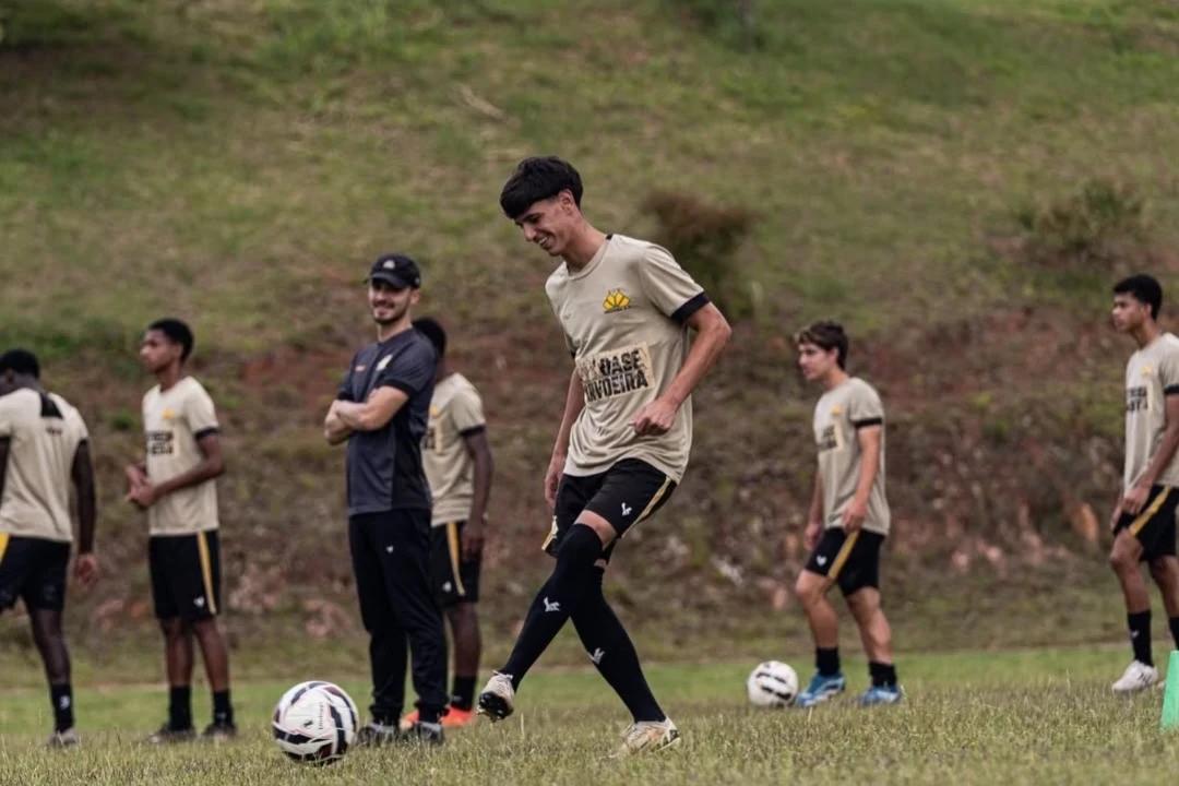 Vídeo: atletas do Sub-16 convocam torcida para decisão da Copa SC neste sábado