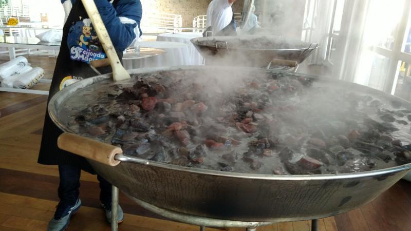 Últimos dias para garantir os ingressos da Feijoada Mágica da Nossa Casa