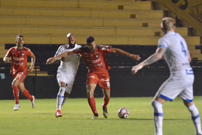 Próspera sofre gol aos 49 e terá que vencer por dois de diferença para avançar no Estadual