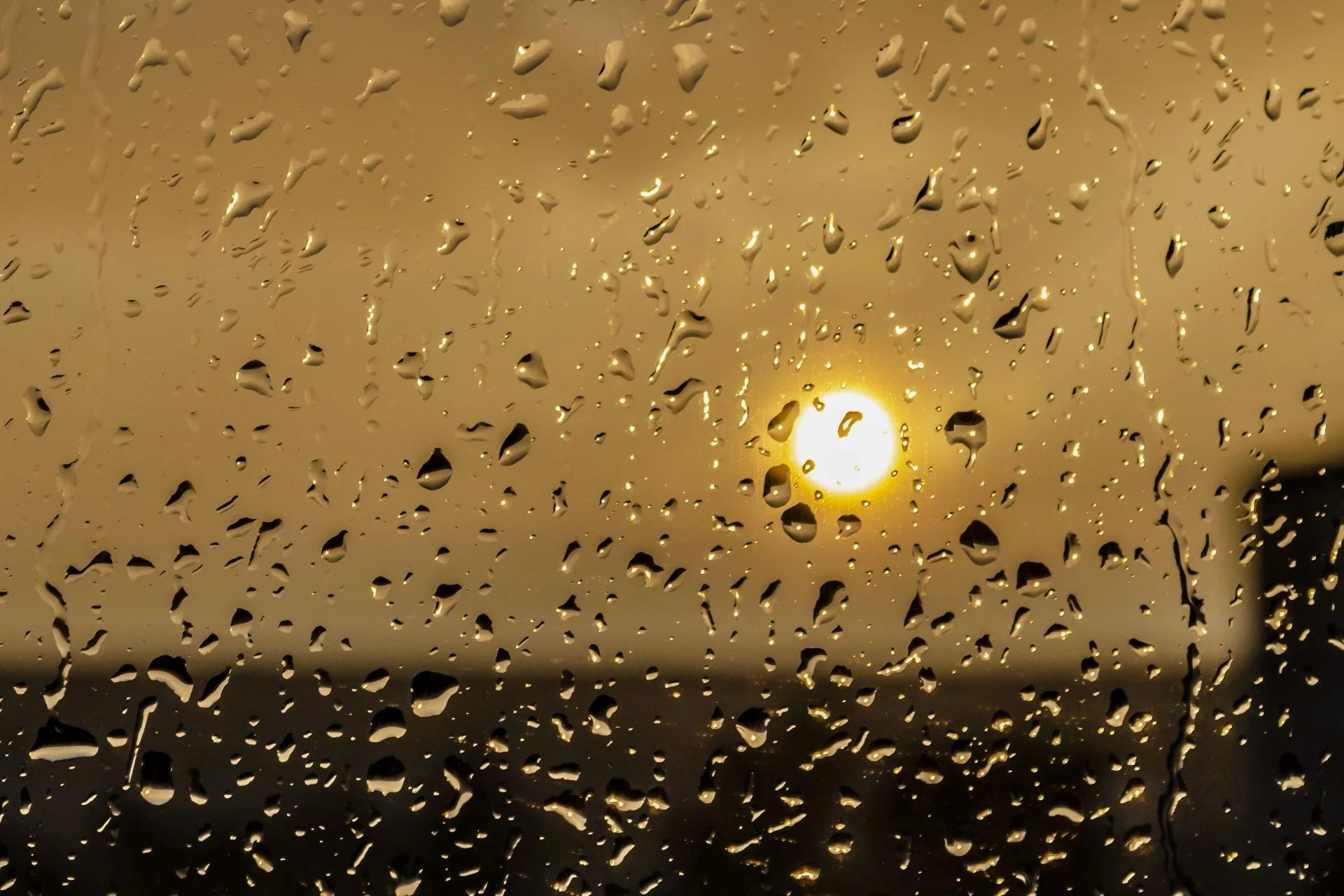 Primeiro fim de semana do ano terá chuva forte e tempo ensolarado em Criciúma e região