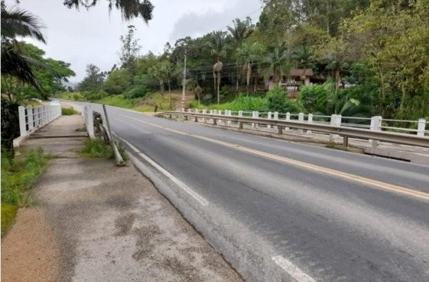 Liberado o tráfego na ponte da SC-370 entre Braço do Norte e Gravatal