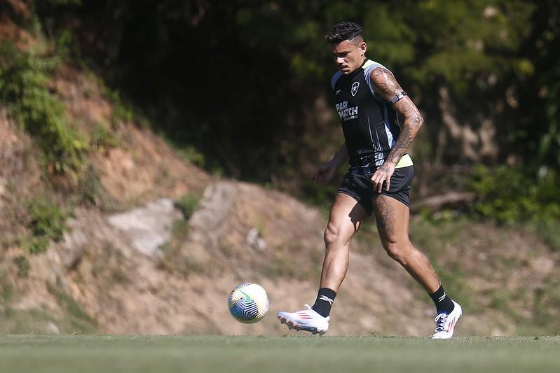 Botafogo tem a segunda melhor campanha como visitante na Série A