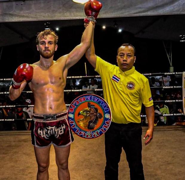 Após passagem vitoriosa pela Tailândia, criciumense disputa Grand Prix de Muay Thai no RJ