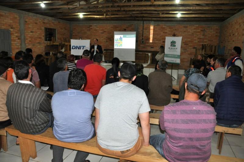 DNIT realiza reuniões comunitárias sobre as obras da BR-285 em Timbé do Sul