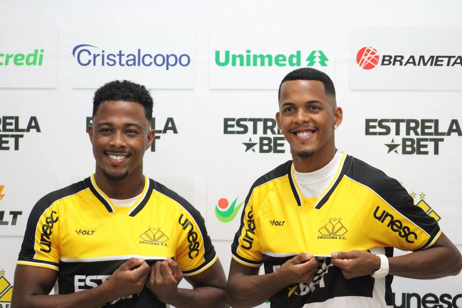 Criciúma apresenta os dois primeiros reforços da temporada