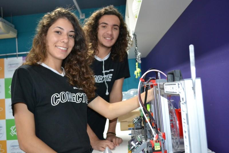 Alunos do SENAI Criciúma conquistam estágio na Thomson Reuters