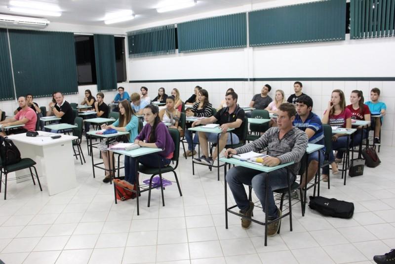 Inscrições para o Vestibular Acafe terminam nesta segunda