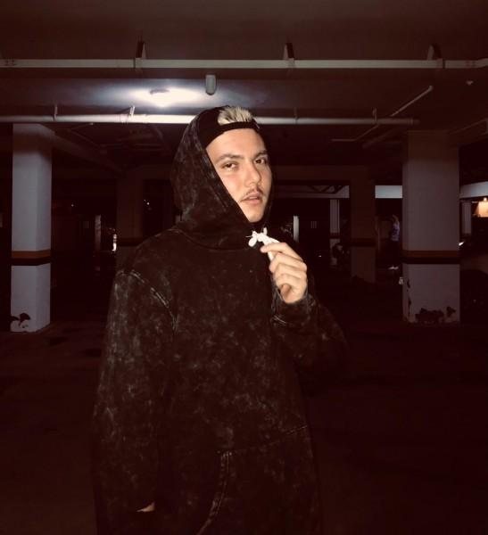 Rapper criciumense busca, com a música, inspirar as próximas gerações