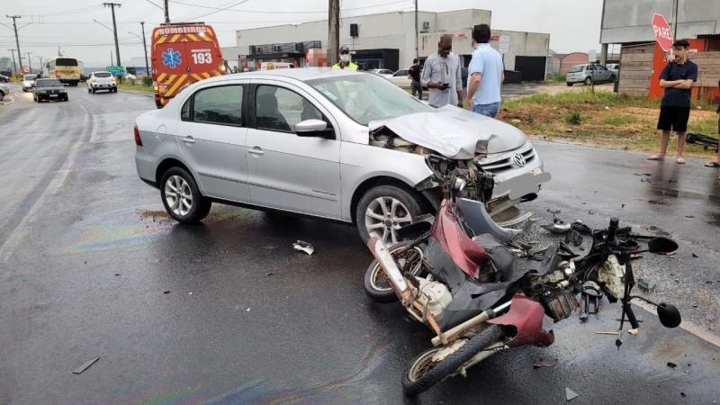 Colisão frontal deixa motociclista ferido em Morro da Fumaça