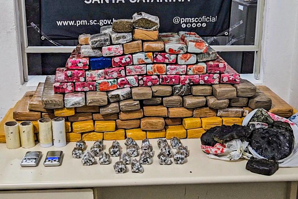 PM apreende mais de 90 quilos de maconha em Tubarão
