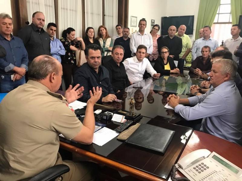 PM garante mais policiais e viaturas para a região