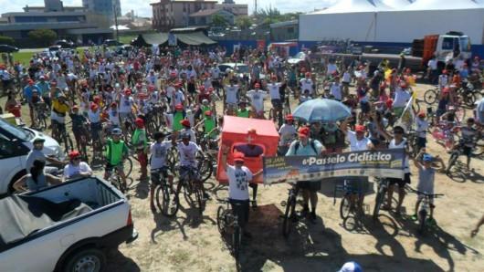 Passeio ciclístico movimenta as ruas do Balneário Rincão