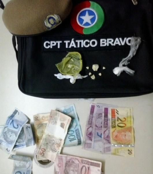 Mulher é levada ao Presídio Santa Augusta por tráfico de drogas