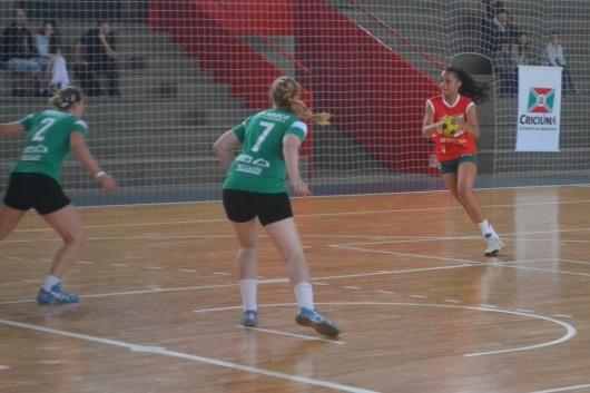 Regional dos Jasc: Handebol garante vitórias no masculino e feminino