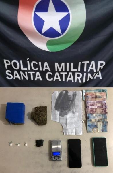 Mãe e filho são presos pela Polícia Militar com meio quilo de maconha 