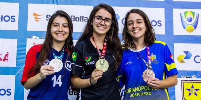 Kathiê e outras duas catarinenses estão classificadas para o Mundial