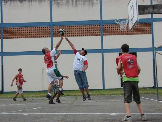 Festival de Basquete para encerrar o ano em Lauro Müller