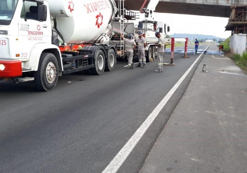 Após manhã de interdição no sentido BR-101, trânsito é liberado na Via Rápida