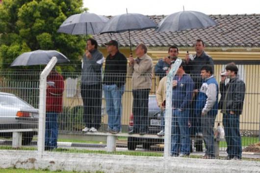 Chuva de gols na Larm