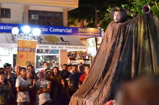 Cirquinho do Revirado apresenta Julia no Balneário Rincão