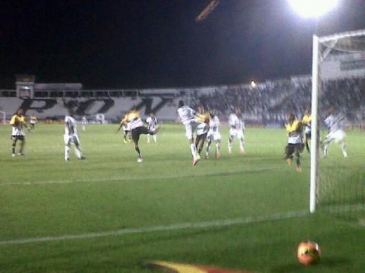 Criciúma perde a terceira partida seguida e continua na zona de rebaixamento 