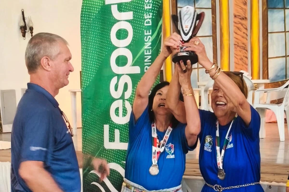 Dupla feminina de canastra conquista vaga na etapa estadual do Jasti