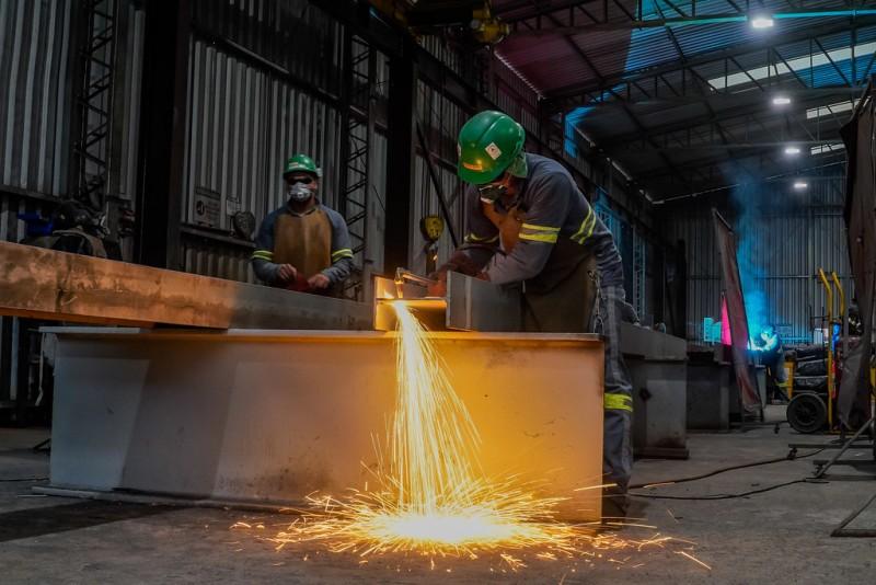 Santa Catarina lidera geração de empregos formais no Brasil em 2020