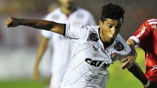 Criciúma encaminha contratação de Diogo Mateus