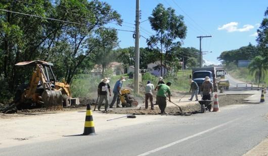 Secretaria de obras inicia operação tapa-buracos em Içara