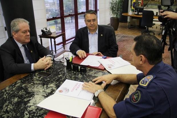 Estado anuncia concurso para Corpo de Bombeiros Militar com 300 vagas