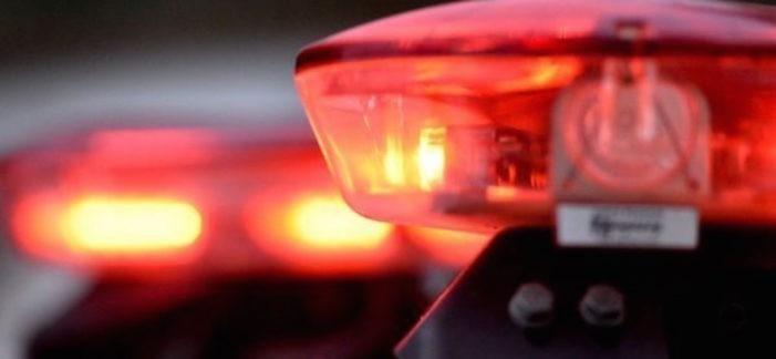 Cemitério tem sepulturas danificadas e objetos roubados 