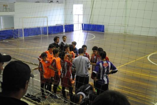 Equipes Sub-15 de Forquilhinha/Anjo Futsal e Colégio São Bento/Criciúma empatam no Campeonato Estadual