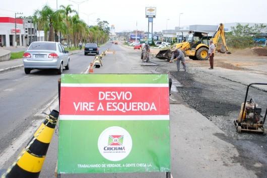 Avenida Centenário em uma via na Próspera