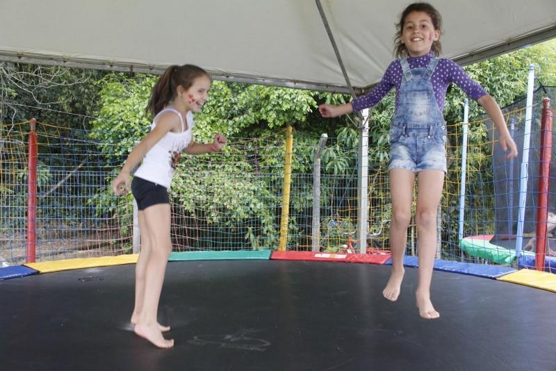 Tarde recreativa diverte as crianças em Forquilhinha