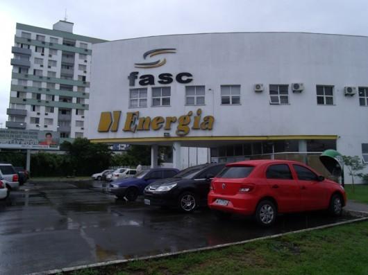 Cronograma para entrega de cheques dados ao Colégio Energia e Facierc