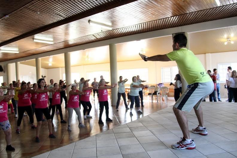 Regiões da Próspera e Quarta Linha se reúnem para lançamento de coreografia