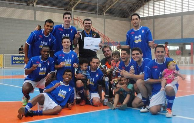 Gabriel conquista o bicampeonato da AABB Cup