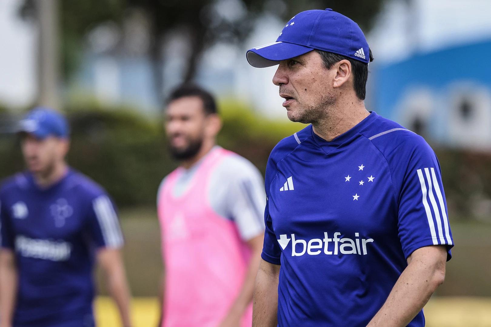 Criciúma deseja anunciar novo treinador até amanhã