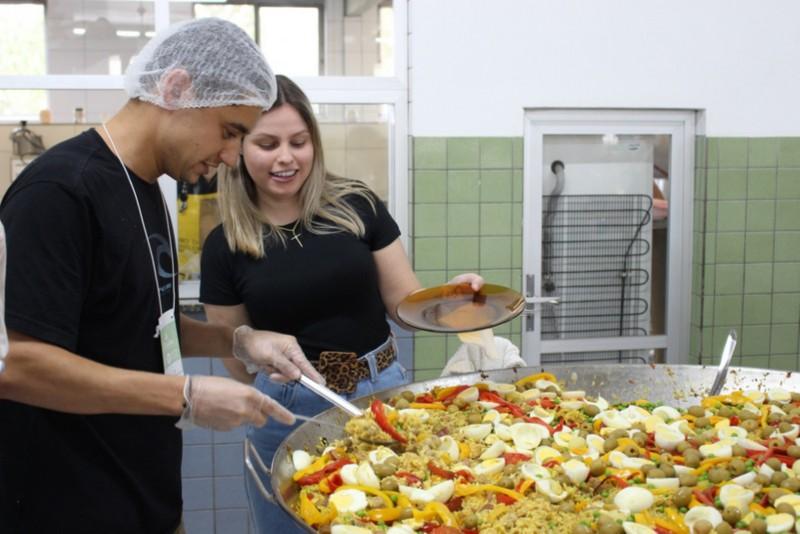 Almoço beneficente marca sucesso de Desafio Empresarial de acadêmicos da Unesc 