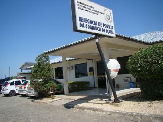 Garotas são rendidas e estupradas por tarado