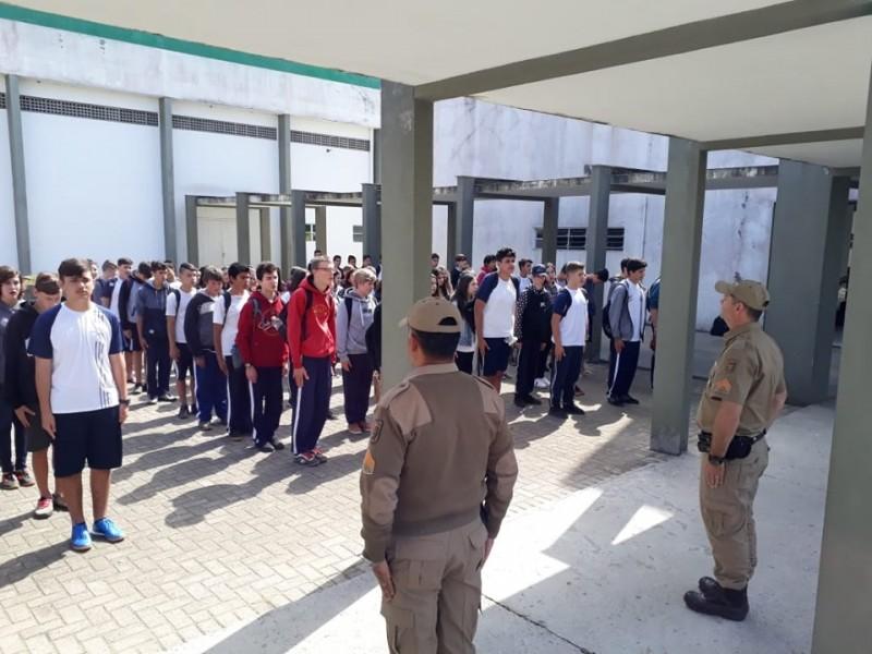 Polícia Militar Implanta Projeto Ordem, Disciplina e Cidadania na Rede Estadual de Educação 