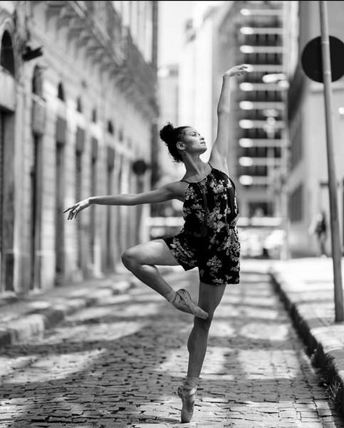 Bailarinos de Içara terão trocas de experiências com profissionais renomados