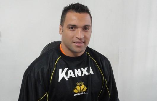  Daniel Carvalho retorna ao departamento médico