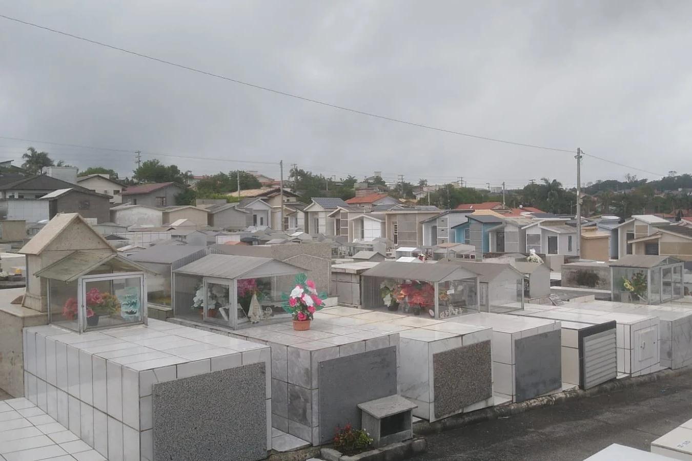 Regularização no cemitério de Cocal do Sul é voltada a famílias sem cadastro atualizado