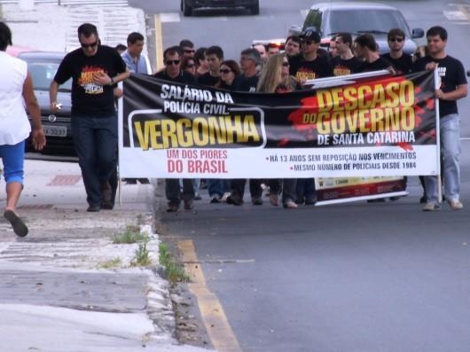 Polícia Civil realiza ação social