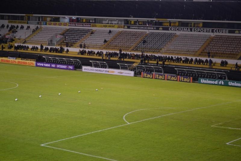 Acompanhe aqui o minuto a minuto de Criciúma 1 x 0 Coritiba
