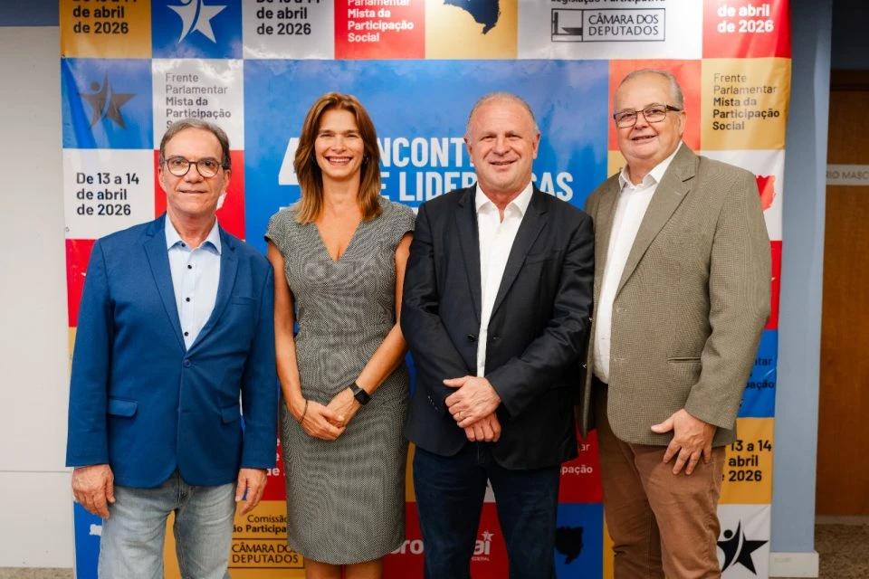 Pelo Estado 15/04: União de partidos de centro esquerda movimenta as eleições em Santa Catarina