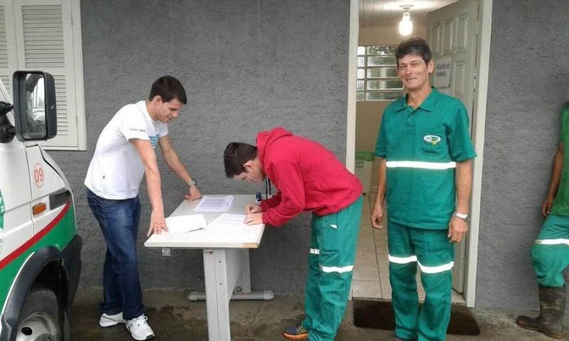 Colaboradores recebem vacina contra H1N1