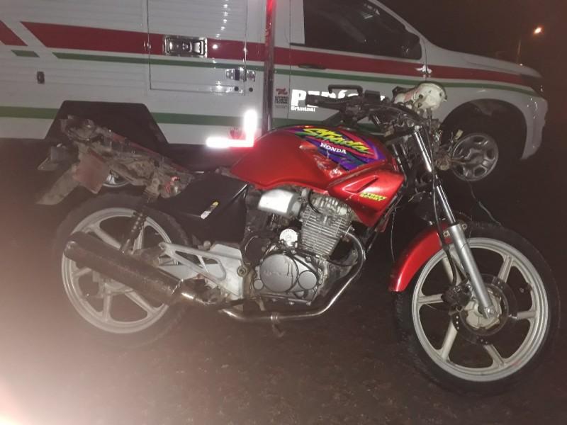 Motociclista morre em colisão com carreta na marginal da BR-101