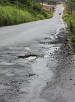 Polícia Rodoviária alerta para buracos e neblina na SC-390  